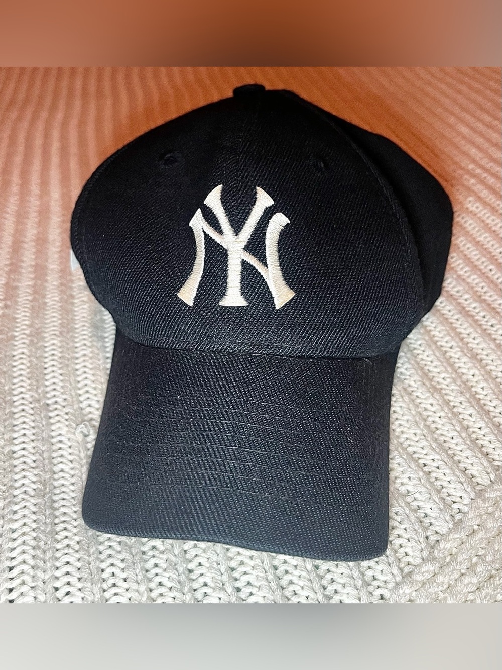 Classic New York Yankees adjustable baseball cap